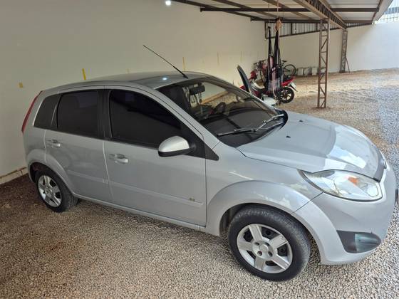 FORD FIESTA 1.0 ROCAM SE 8V FLEX 4P MANUAL